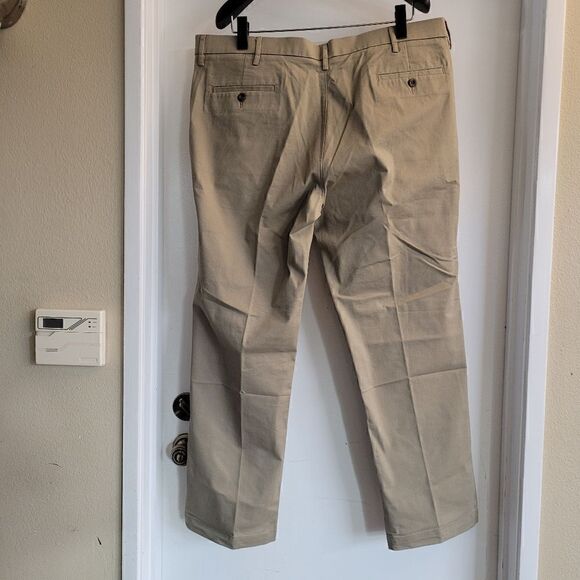 Haggar performance cotton blend flat front straight fit khaki  pants - Picture 8 of 8